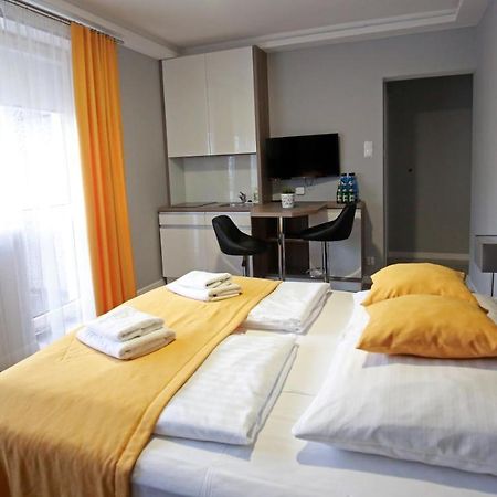 Pod Rozami Apartment Grzybowo  Exterior foto